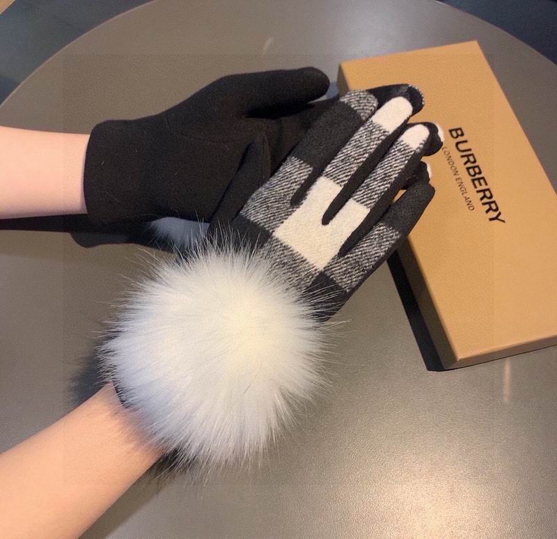 Burberry gloves hm22
